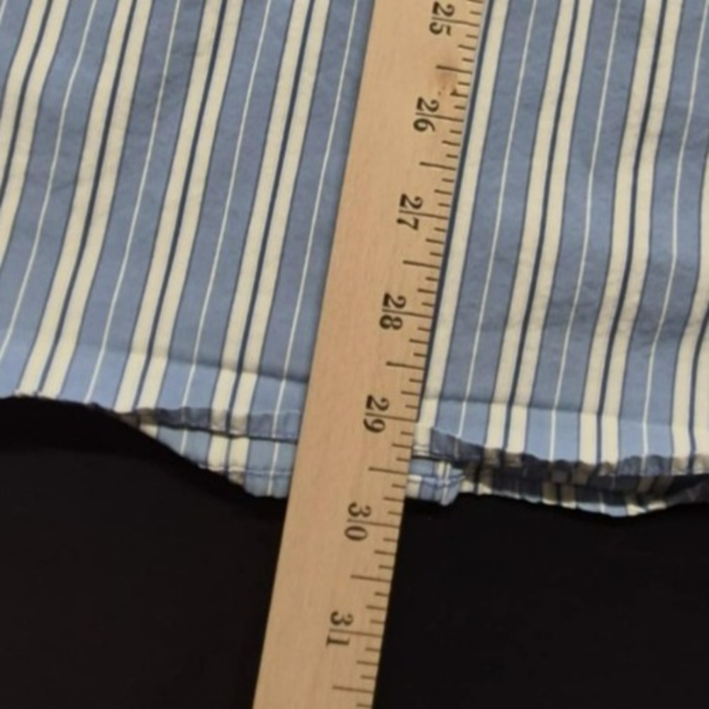 Abercrombie & Fitch Muscle‎ men's blue/white strip button down LS shirts sz. M - Picture 8 of 10